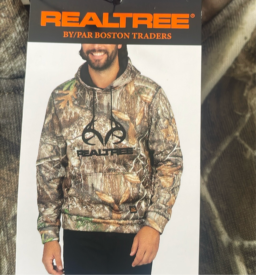 Realtree - Men's Camouflage Hoodie Sweater