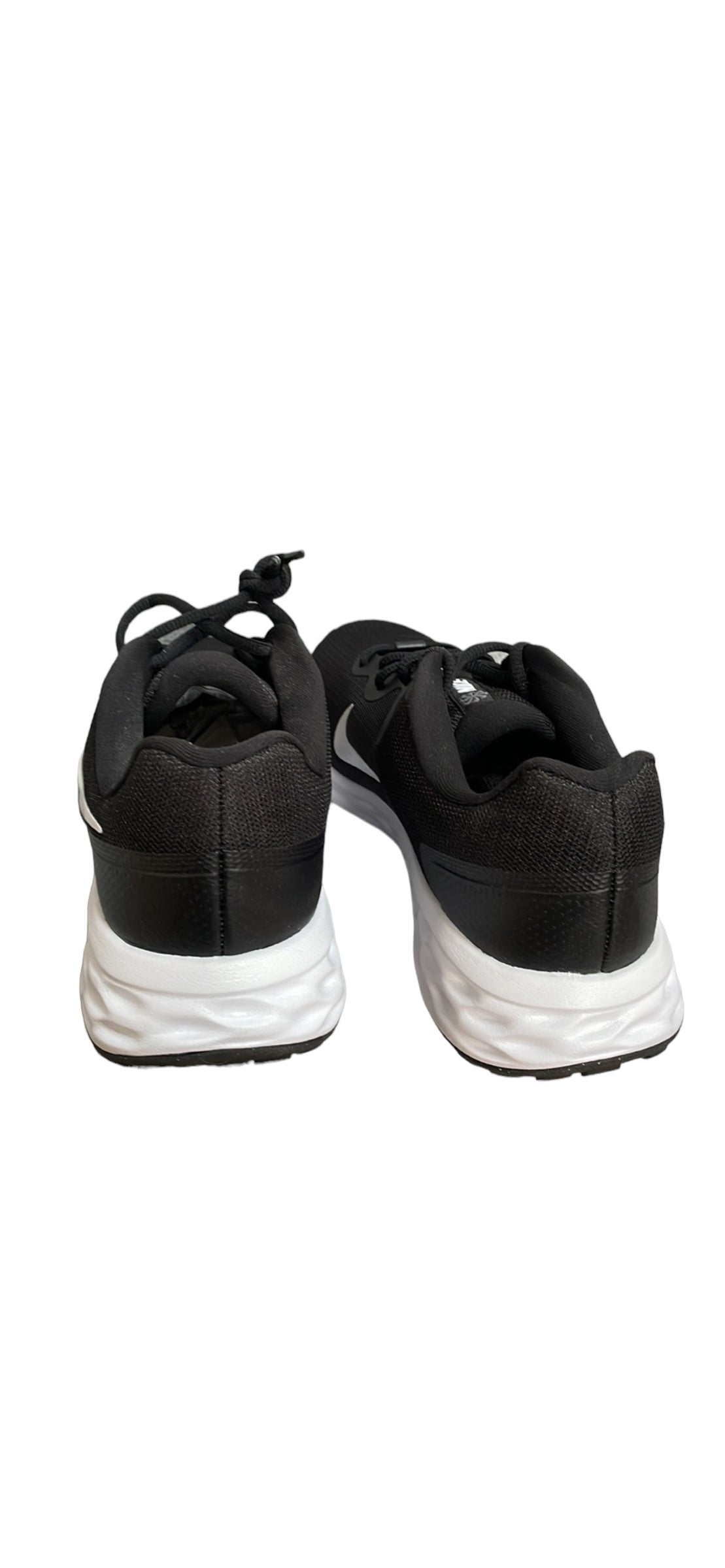 Nike - Women's Revolution 6 NN