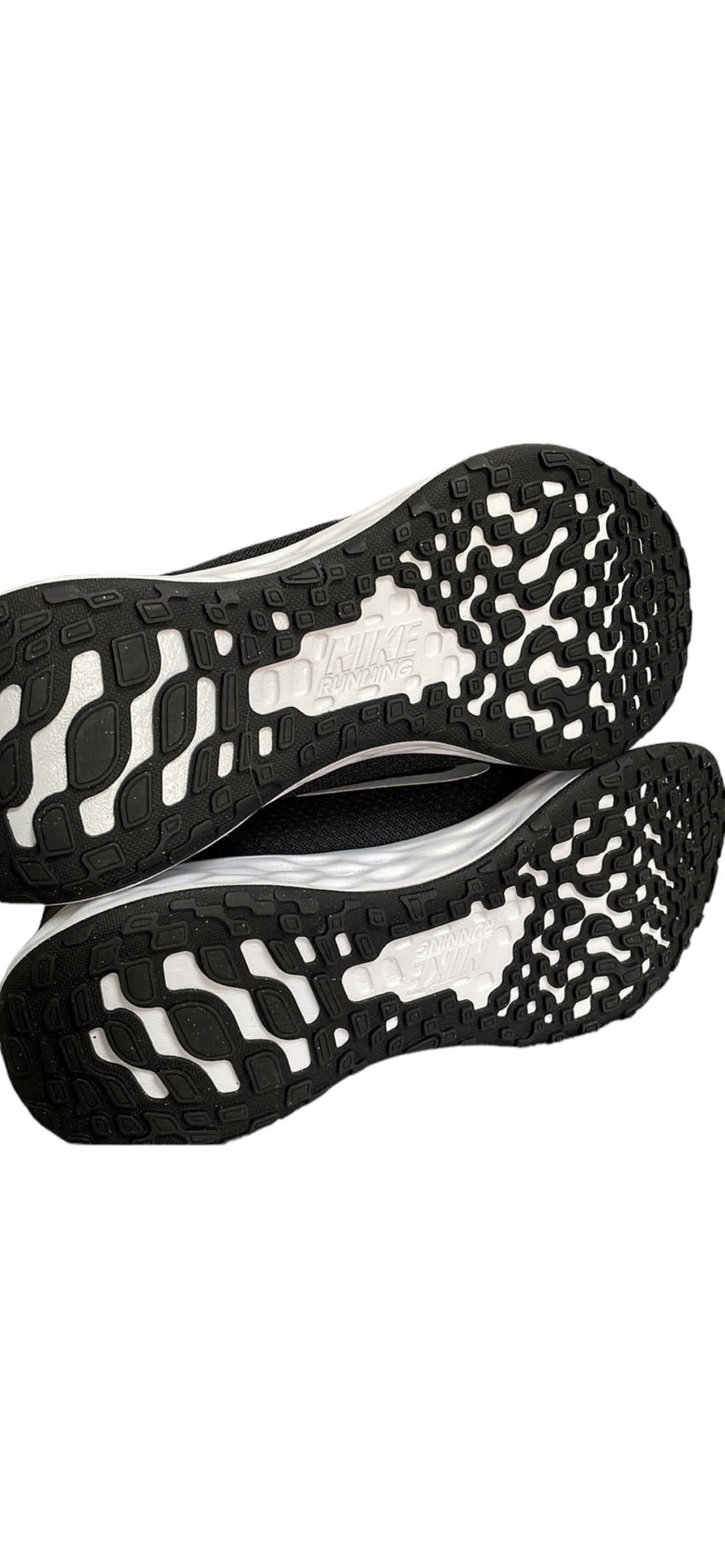 Nike - Women's Revolution 6 NN